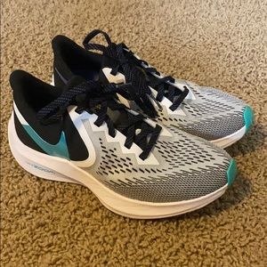 Women’s nike zoom winflow